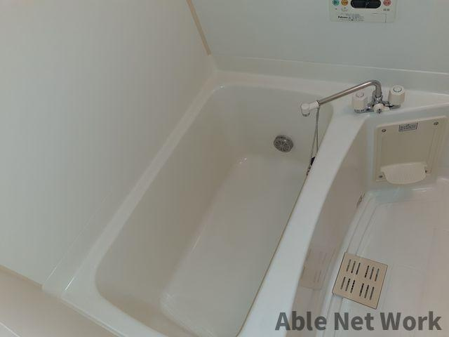 ヴィラ サンライズ ドリームⅠの浴室|追い焚き給湯付いてます