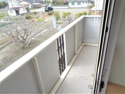 【バルコニー】 | ファミーユ東手城　B棟 | 南向き