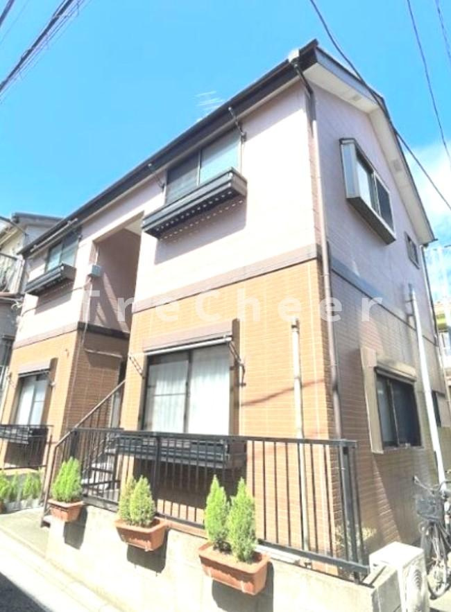 カールトンハウスの外観