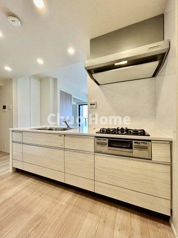 シティタワー金町タワー棟の設備|【宅配ボックス】在宅時・不在時に関わらず、居住者の代わりに非対面で宅配物を受け取ってくれる便利な設備です。わかりやすくご説明致しますので見学時にはお部屋だけではなく共用部分もぜひチェックしてください。