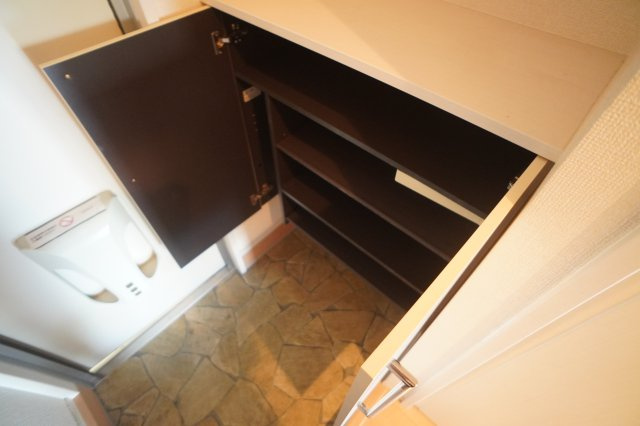 グランモア学園前の収納