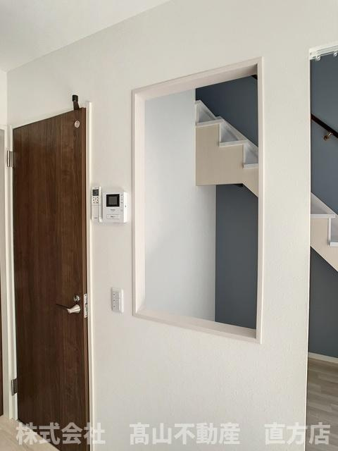 直方市大字下新入のアパートの内装