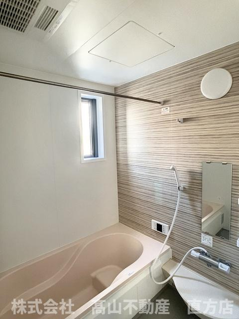 直方市大字下新入のアパートの浴室