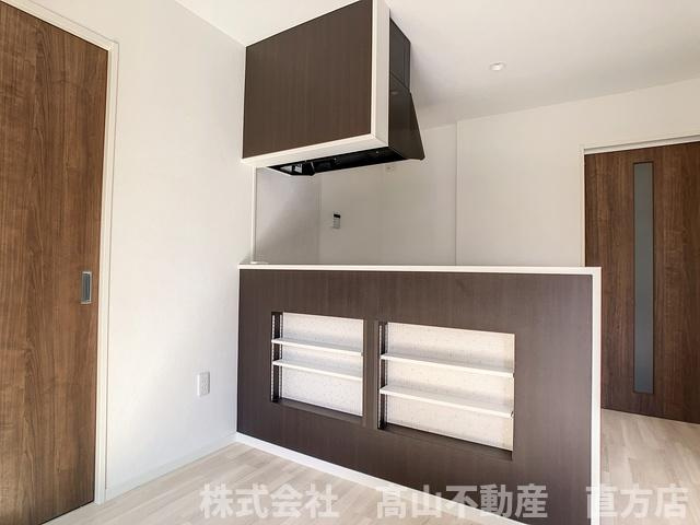 直方市大字下新入のアパートの収納