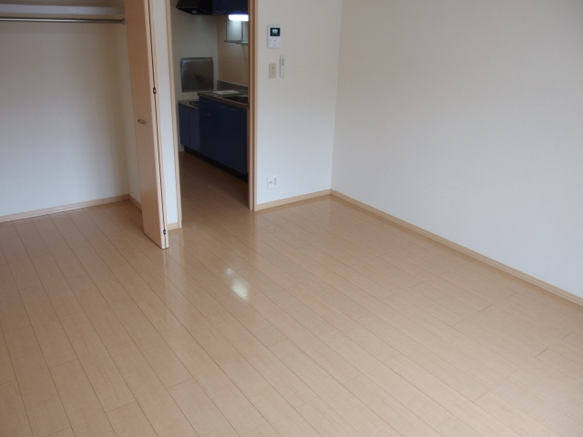 ションセイＡの居間・リビング