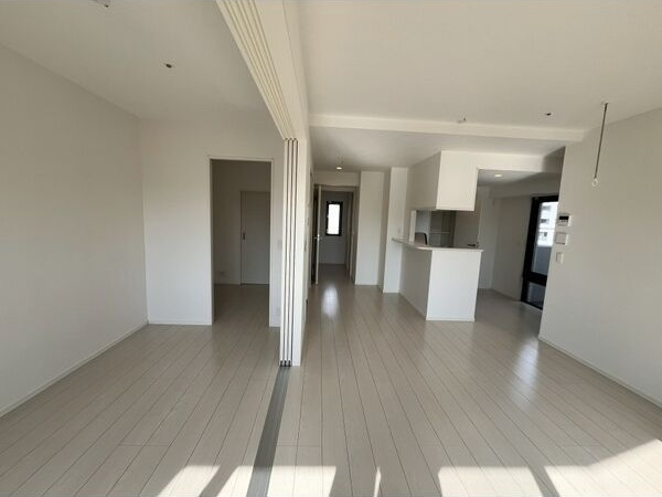 福岡市中央区清川１丁目の賃貸マンションの居間・リビング