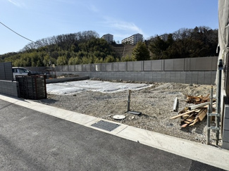 【前面道路含む現地写真】 | リーブルガーデン神戸市北区道場町第２期 | 前面道路含む現地写真
