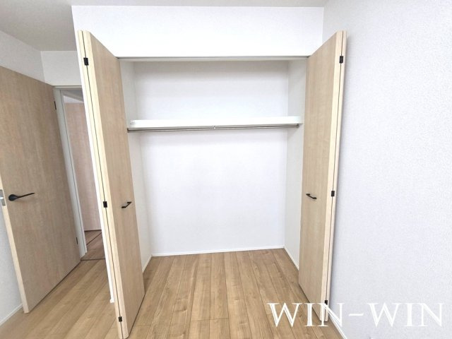 下地町戸建貸家の収納