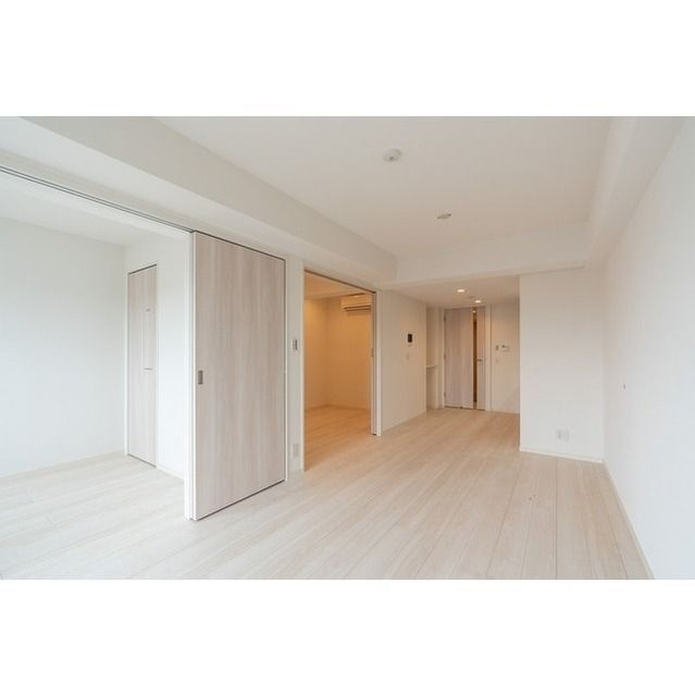 グランカーサ平井の居間・リビング