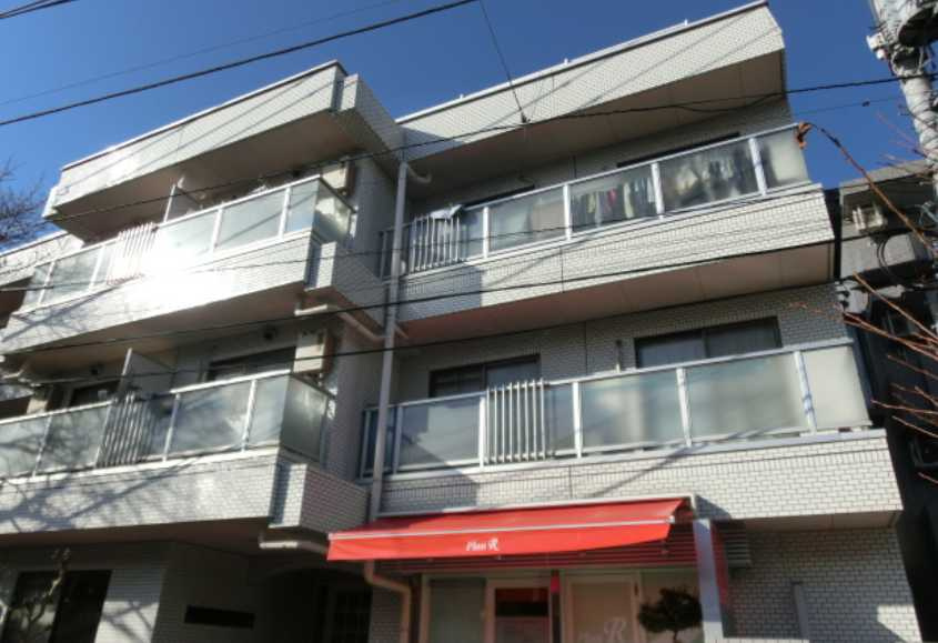 ビーネサイネリア　駅近　宅配BOX　最上階の外観