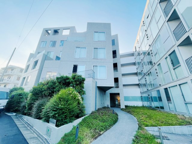 Ｔｒｅｆｏｒｍの外観