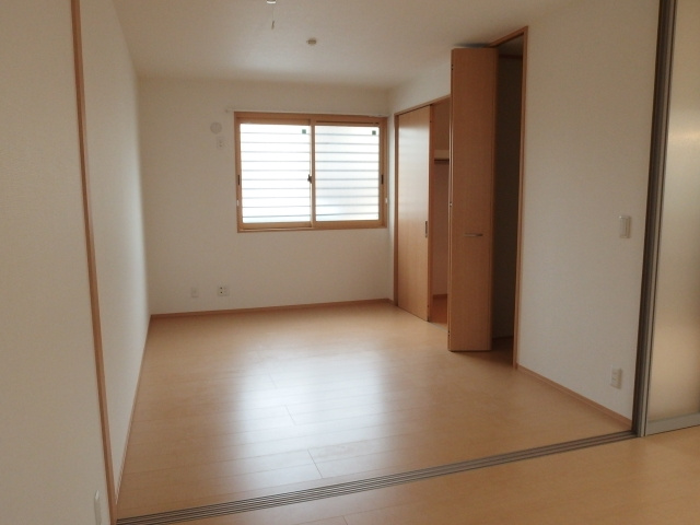 スマイルE＆N　の洋室|別室イメージ