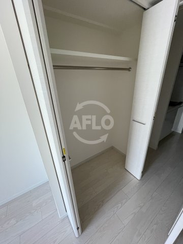 サムティ江戸堀ASUNTの収納|サムティ江戸堀ASUNT（サムティ江戸堀アサント）　クローゼット