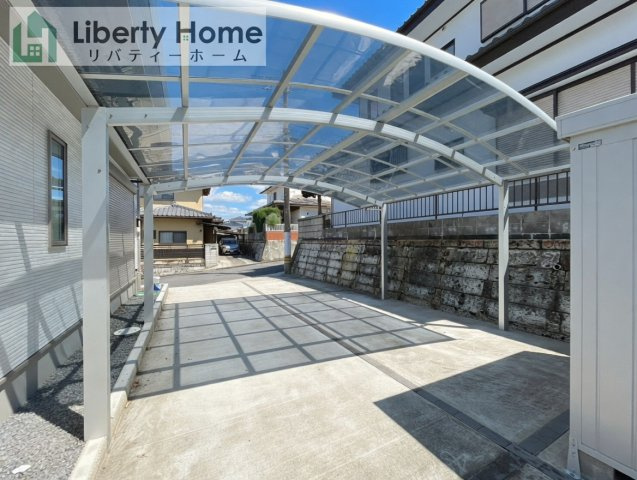日立市みかの原町２丁目　中古戸建の駐車場