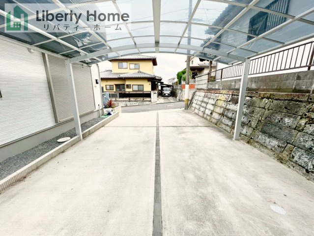 日立市みかの原町２丁目　中古戸建の駐車場