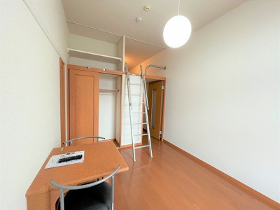 【居間・リビング】 | レオパレスメイクリポーズ