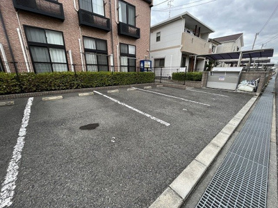 【駐車場】 | レオパレスメイクリポーズ