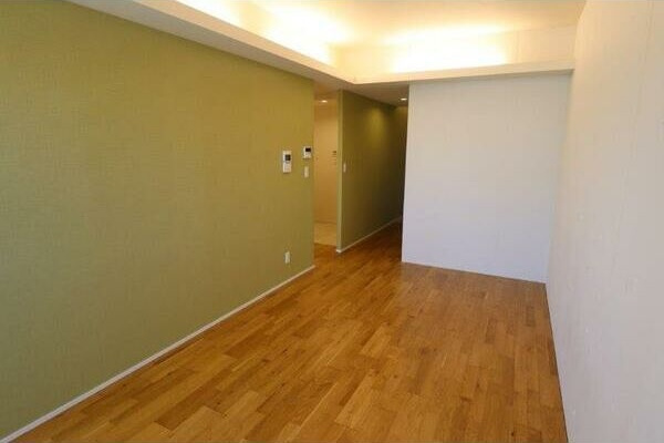 ルミナスパレス名駅の居間・リビング