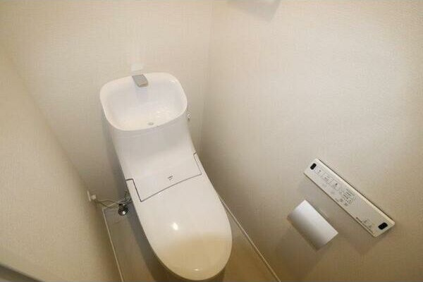 ルミナスパレス名駅のトイレ