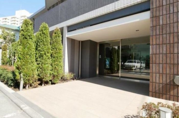 ハーモニーレジデンス東京イーストゲートのエントランス