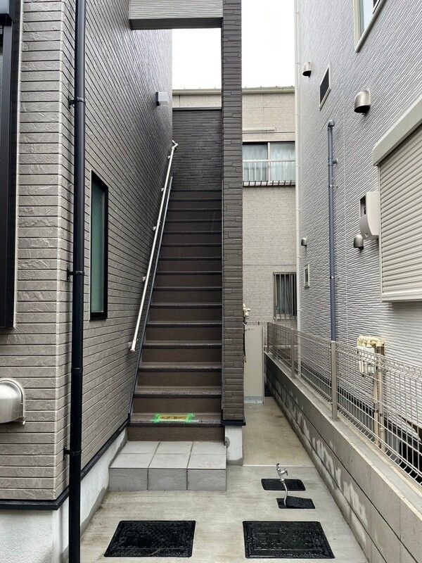 ハーモニーテラス東新小岩のエントランス