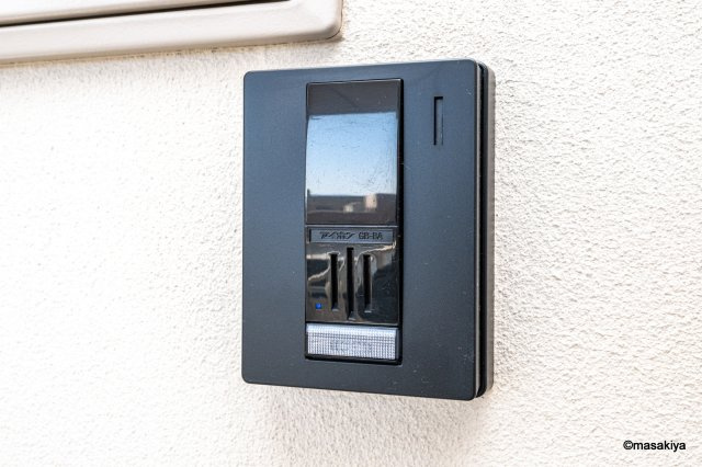 ロンドン東口ビルのエントランス