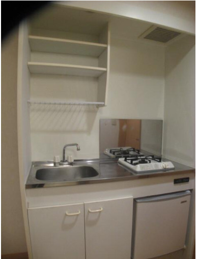 中野区大和町３丁目のアパートのキッチン