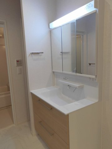 シャーメゾンさくら大久保駅前の洗面所