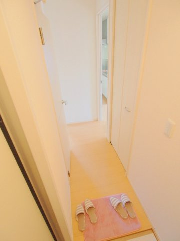 ハーミテージ　B棟の玄関