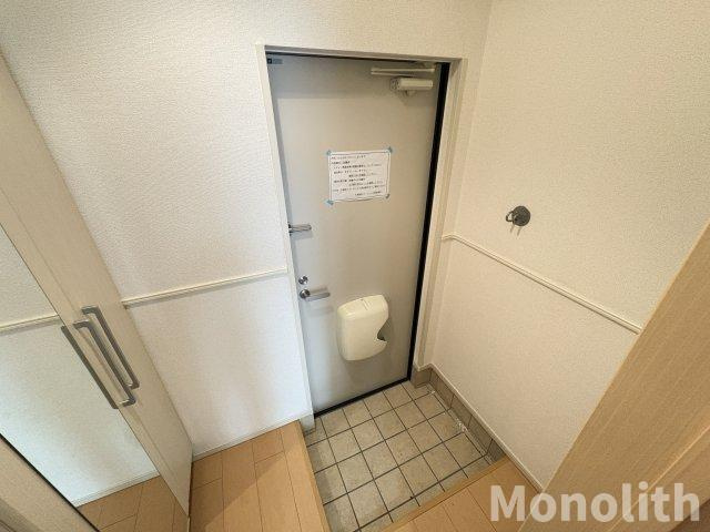 ローズコートの玄関