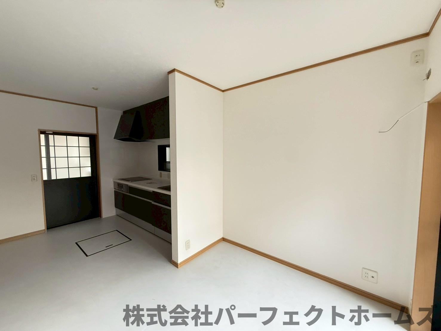 【居間・リビング】の画像