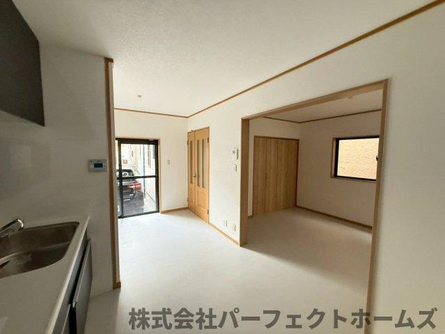 【居間・リビング】の画像