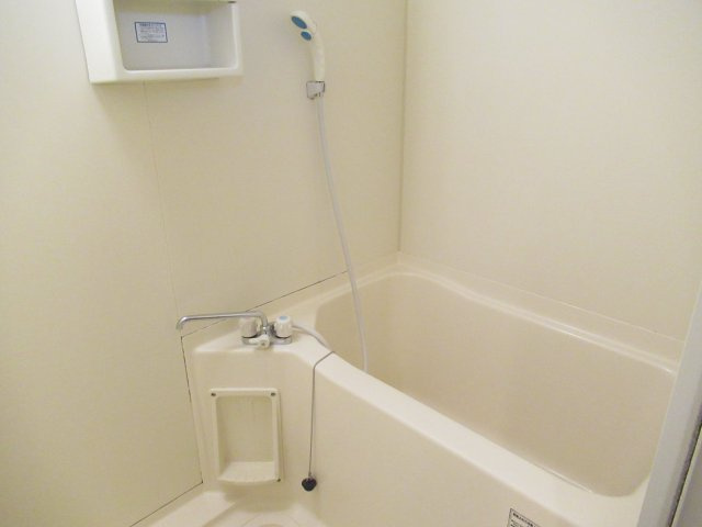 晃七第三マンションの浴室|302号室サンプル