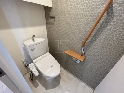 【トイレ】 | シーズンフラッツ靭本町 | シーズンフラッツ靭本町　温水洗浄便座