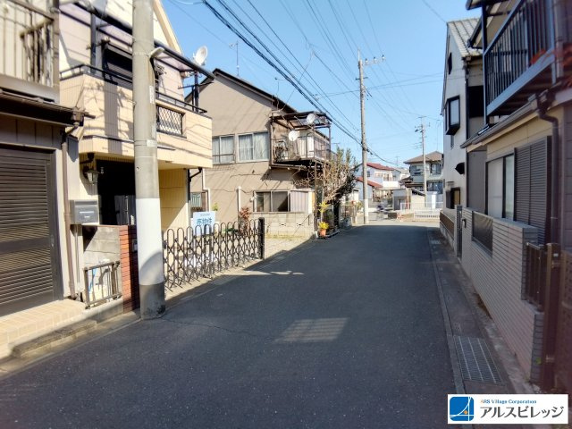 売地／富士見市大字水子の前面道路含む現地写真