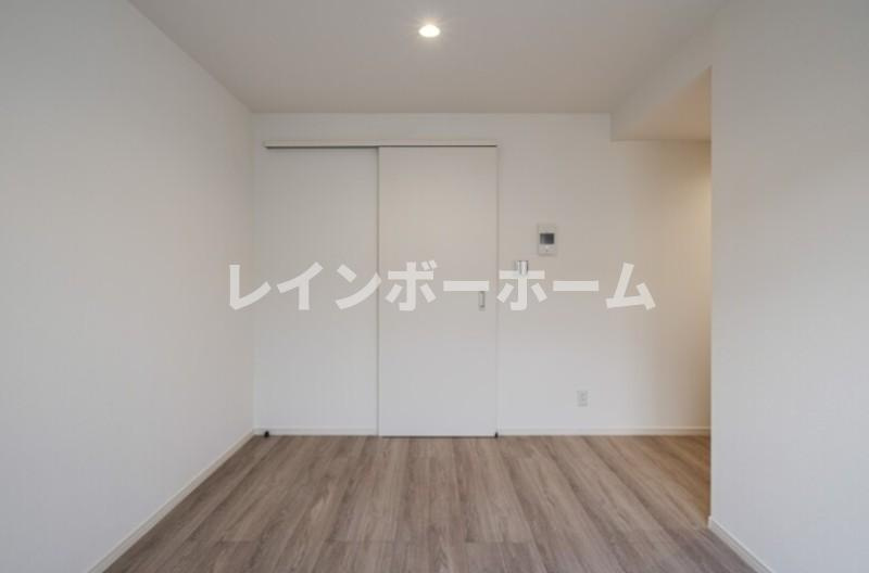 グランデール春日部の居間・リビング