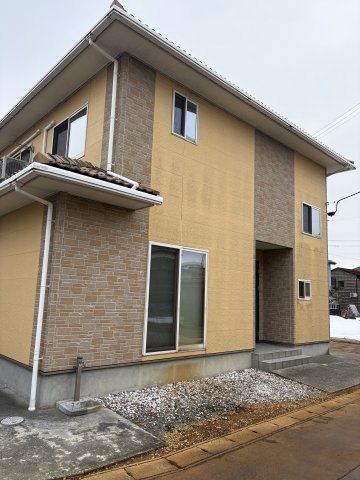 見附市本町3丁目　中古戸建の外観