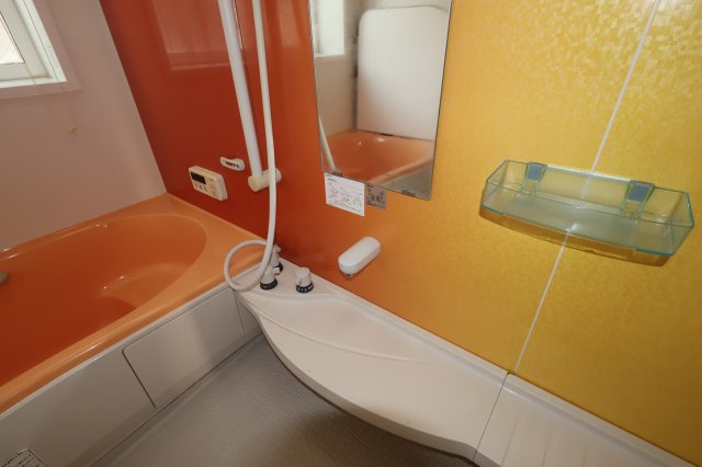 見附市本町3丁目　中古戸建の浴室