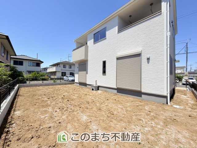 LiveleGarden.S下野緑第3の庭|大きなお庭でご家族や友人を招いてＢＢＱもできますね！お子様の水遊びにもぴったりです☆