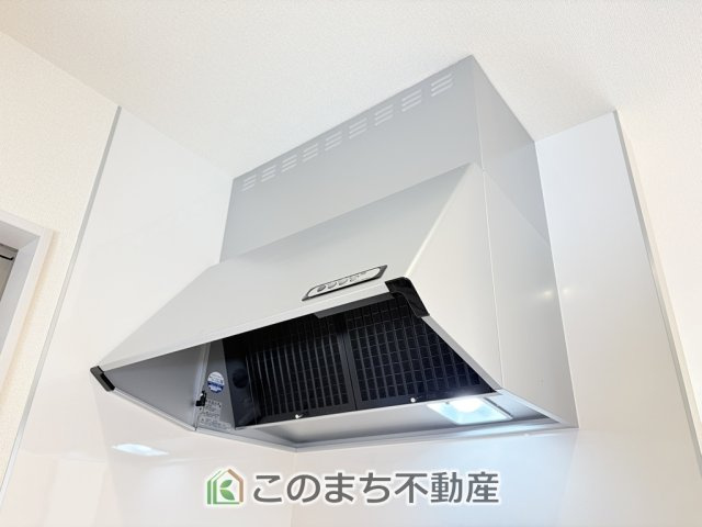 LiveleGarden.S下野緑第3のキッチン|お料理の匂いもスッキリ♪シンプルデザインで掃除も簡単‼