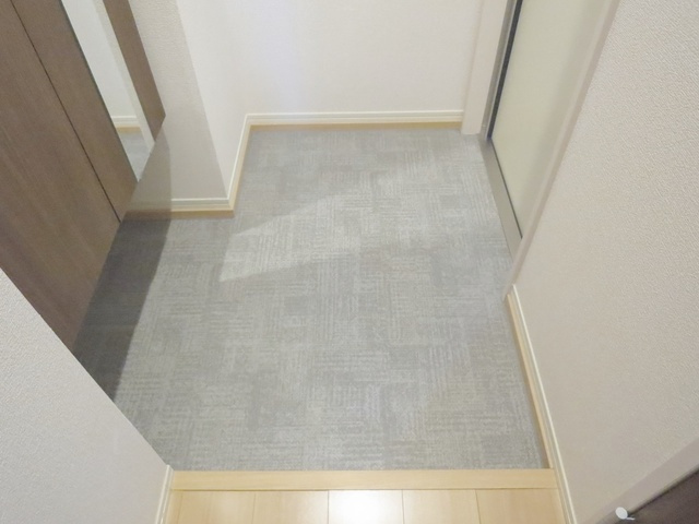 ソレイユ・ジンの玄関|ゆったりと広い玄関スペースです♪