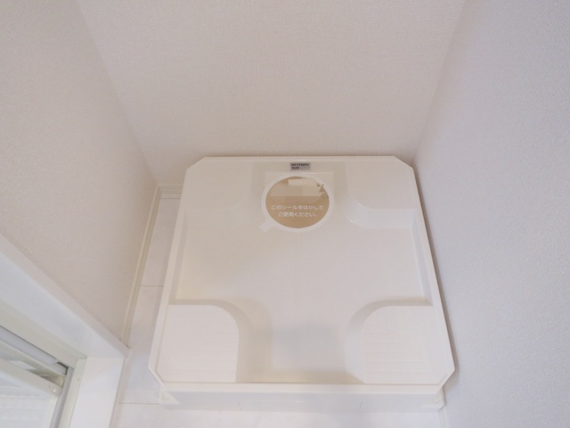 ソレイユ・ジンの設備|室内に洗濯機置き場あります♪