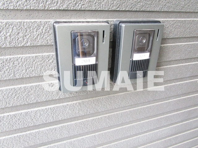 リヨンドール東十条のセキュリティ|一階にインターホンあります☆