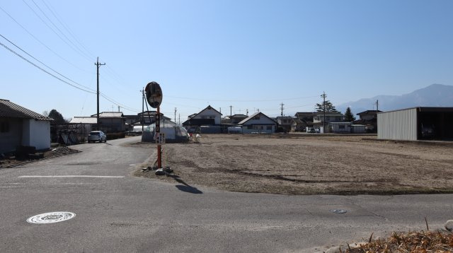 池田町会染　売土地の外観
