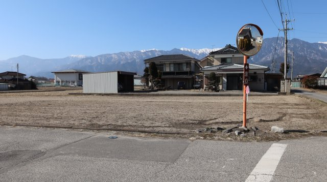 池田町会染　売土地の外観