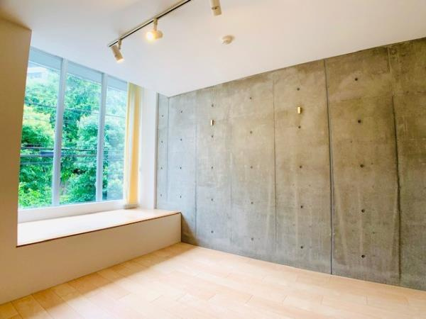 ＨＴピア赤坂の居間・リビング