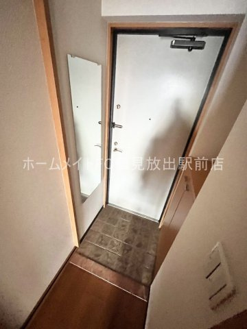大阪市鶴見区諸口６丁目の賃貸マンションの玄関