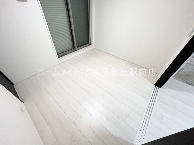 大阪市鶴見区今津中５丁目のアパートの洋室