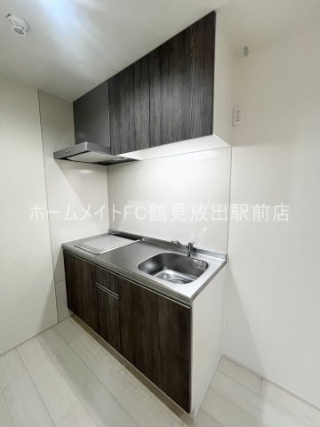 大阪市鶴見区今津中５丁目のアパートのキッチン