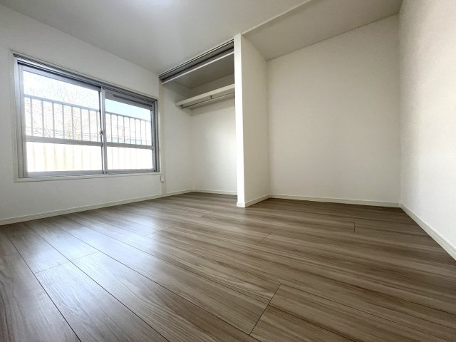 大町団地22号棟の洋室|お子様のお部屋や書斎に良さそうです！！